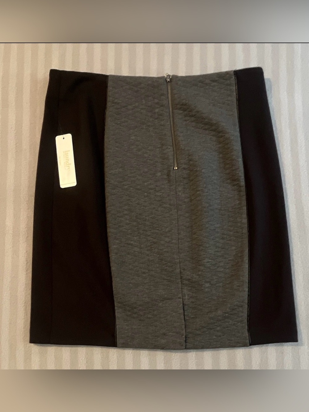Laundry By Shelli Segal Heather Gray and Black Panel Pencil Skirt